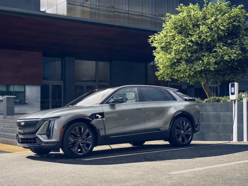 CADILLAC PLACE MEET LYRIQ @T-SITE