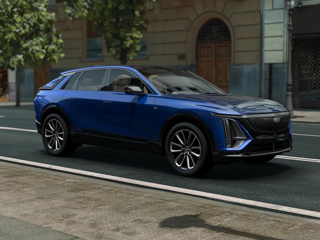 Cadillac LYRIQ in der Stadt
