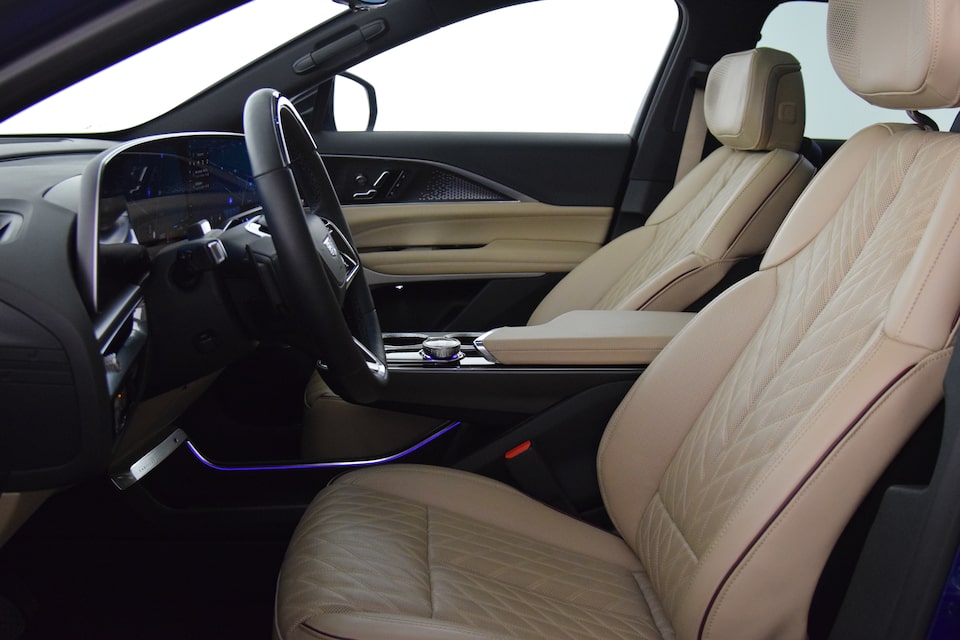 LYRIQ interior seats