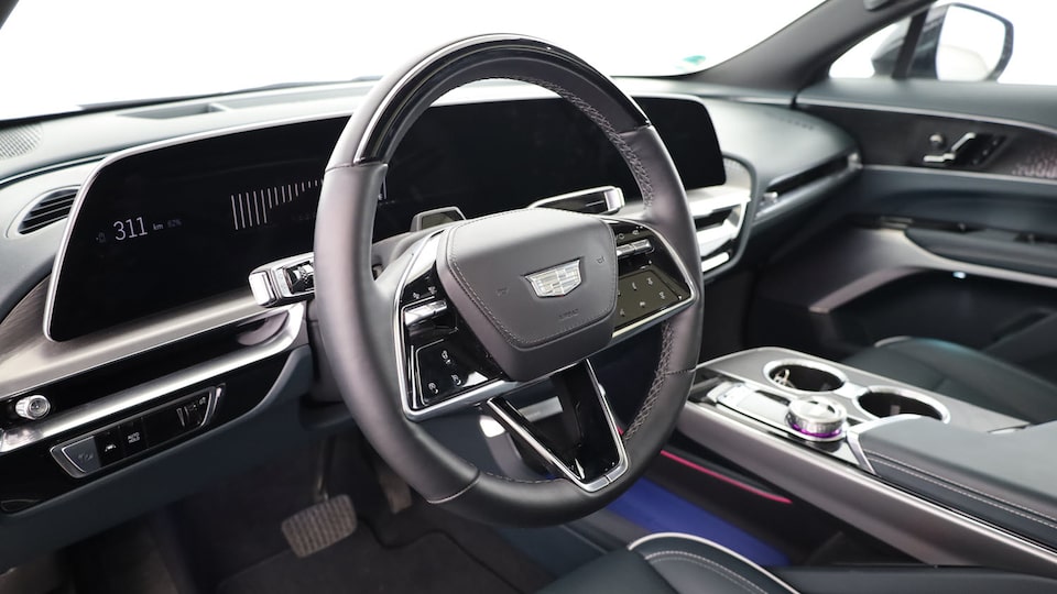 LYRIQ interior seats