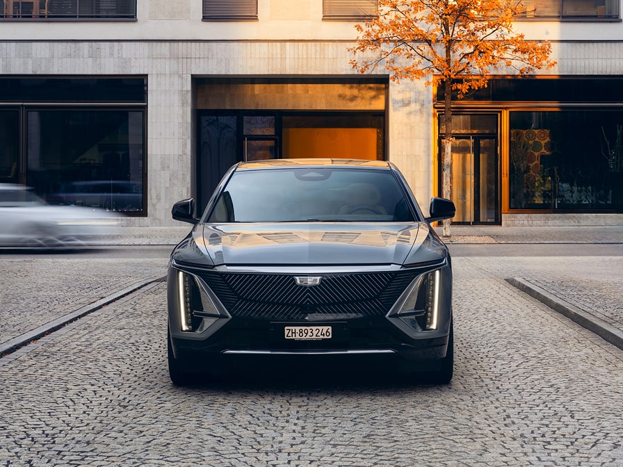 DRIVE YOUR BUSINESS WITH CADILLAC