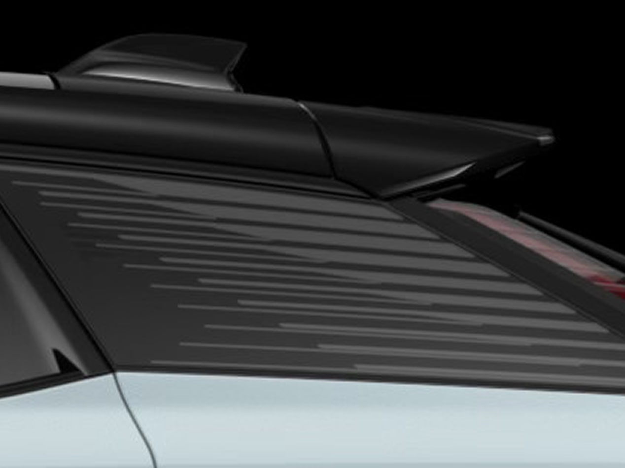 Cadillac OPTIQ Black Roof