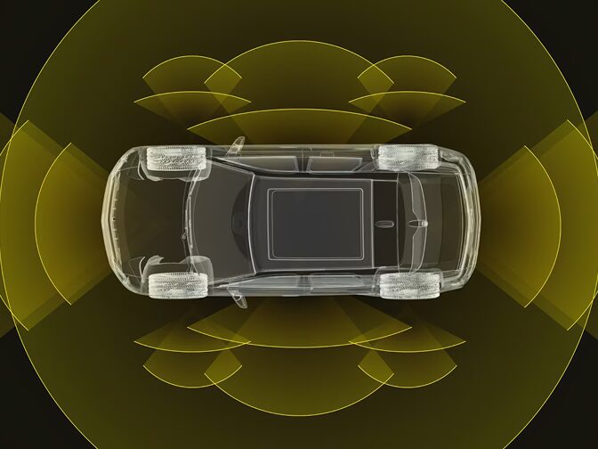 Technische Zeichnung von oben, die die Reichweite der Sicherheitskameras und Sensoren des Cadillac LYRIQ zeigt.