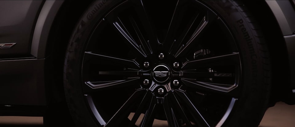Cadillac LYRIQ-V Alloy wheels