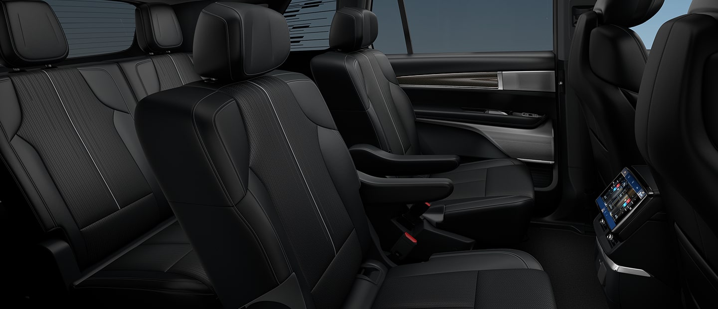 Cadillac Vistiq SUV Optional 6-seat layout