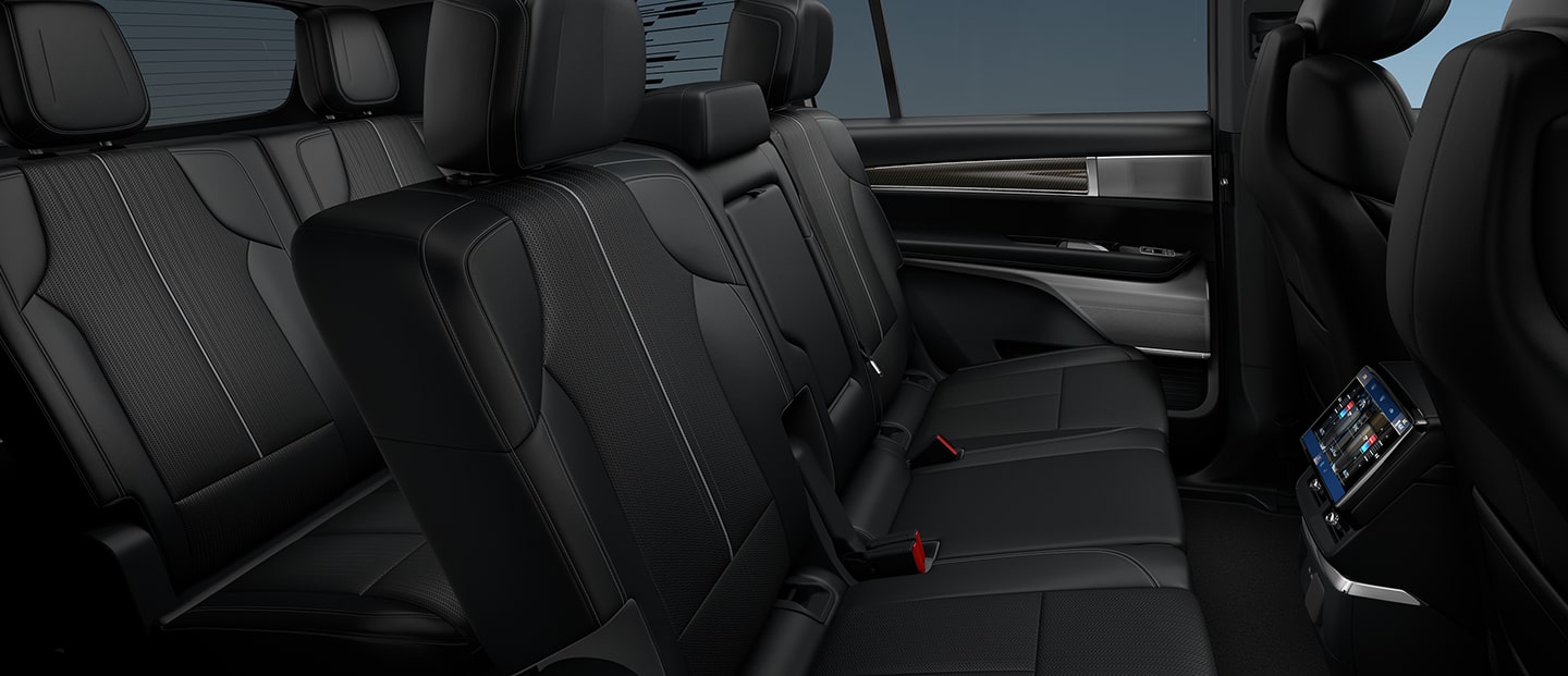  Cadillac Vistiq SUV Standard 7-seat layout