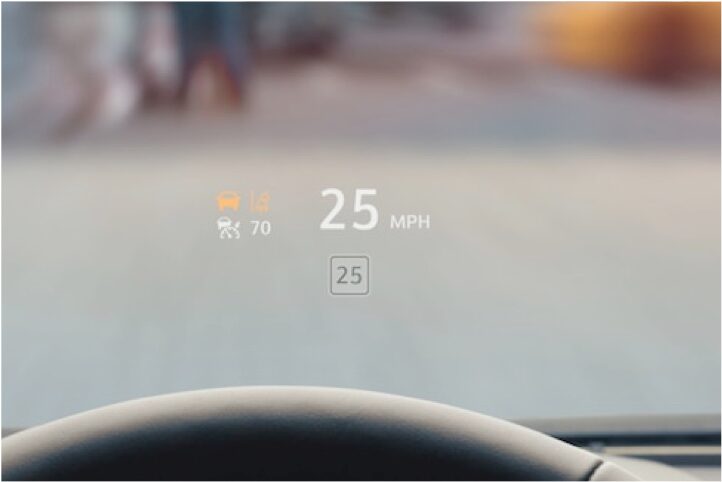 2020 Cadillac XT4 Compact SUV Heads Up Display