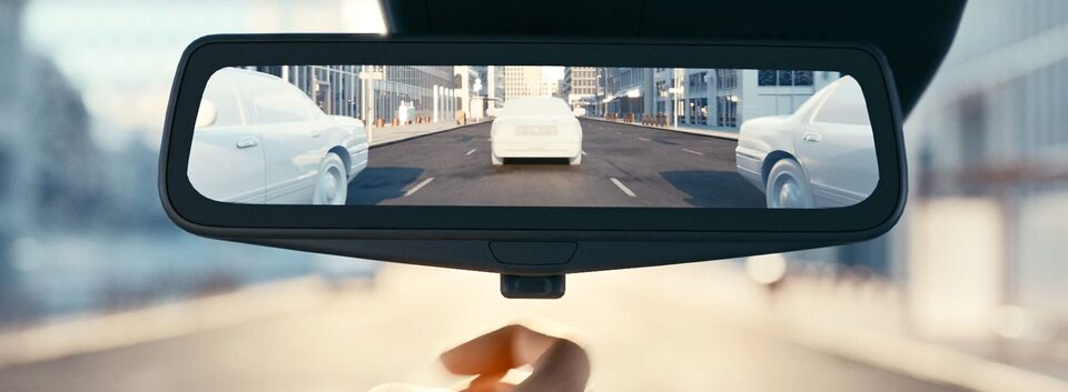my23-xt4-horizontal-scroller-additional-safety-s.jpg