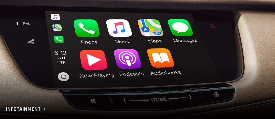 Cadillac: Infotainment System with Apple Carplay